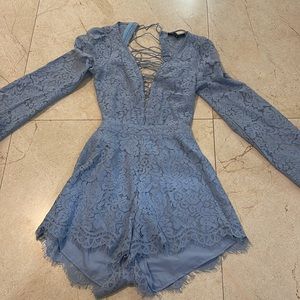 Beautiful blue romper - size medium.